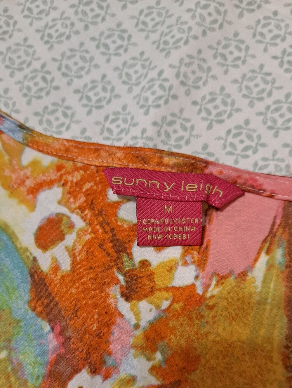 Sunny Leigh Women's Ruffled Floral Blouse in Multicolor Sz M - Picture 4 of 6
